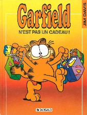 Garfield (Dargaud) -17- Garfield n'est pas un cadeau !