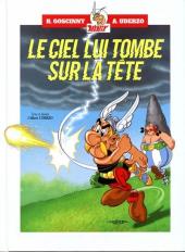 Astérix (France Loisirs) -18- Le ciel lui tombe sur la tête / Le livre d'Astérix le gaulois : Les voyages