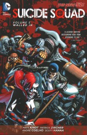 Suicide Squad (2011) -INT05- Walled In