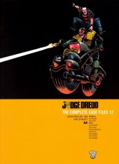 Judge Dredd : The Complete Case Files (2005) -INT12- 2000AD Progs 571-618 Year: 2110-2111