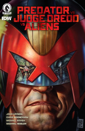 Predator vs Judge Dredd vs Aliens -1- Issue # 1