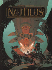 Nautilus -1- Le théâtre des ombres
