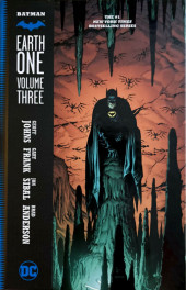Batman: Earth One (2012) -3- Batman: Earth One - Volume three