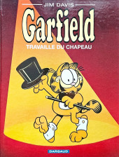 Garfield (Dargaud) -19b2006- Garfield travaille du chapeau