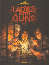 Couverture de Ladies with guns -3- Tome 3
