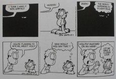 Extrait de Garfield (1980) -33- Garfield throws his weight around