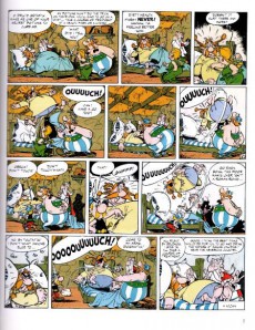 Extrait de Astérix (en anglais) -11b04- Asterix and the chieftain's shield