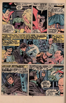 Extrait de The defenders Vol.1 (1972) -57- And along came Ms. Marvel!
