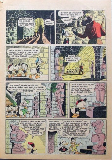 Extrait de Four Color Comics (2e série - Dell - 1942) -189- Walt Disney's Donald Duck in The Old Castle's Secret