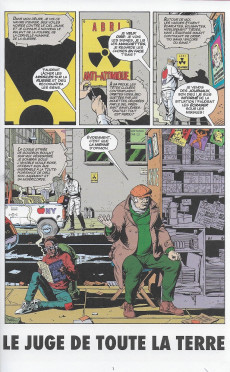 Extrait de Watchmen (Urban Comics - 2020) -3- Le juge de toute la Terre
