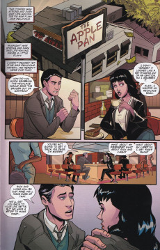 Extrait de Bettie Page (2017) -INT02- model agent