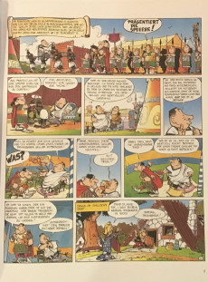 Extrait de Astérix (en langues étrangères) -4Bavarois- Asterix da gladiatoa