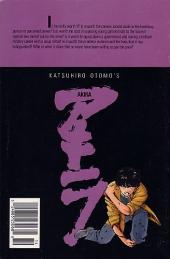 Verso de Akira (1988) -14- Caught in the middle