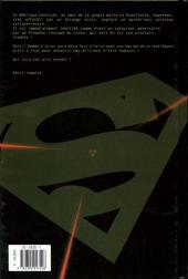 Verso de Superman vs Predator