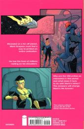 Verso de Invincible (2003) -INT06- A different world