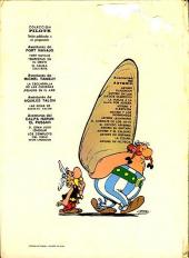 Verso de Astérix (en espagnol) -16- Asterix en Helvecia
