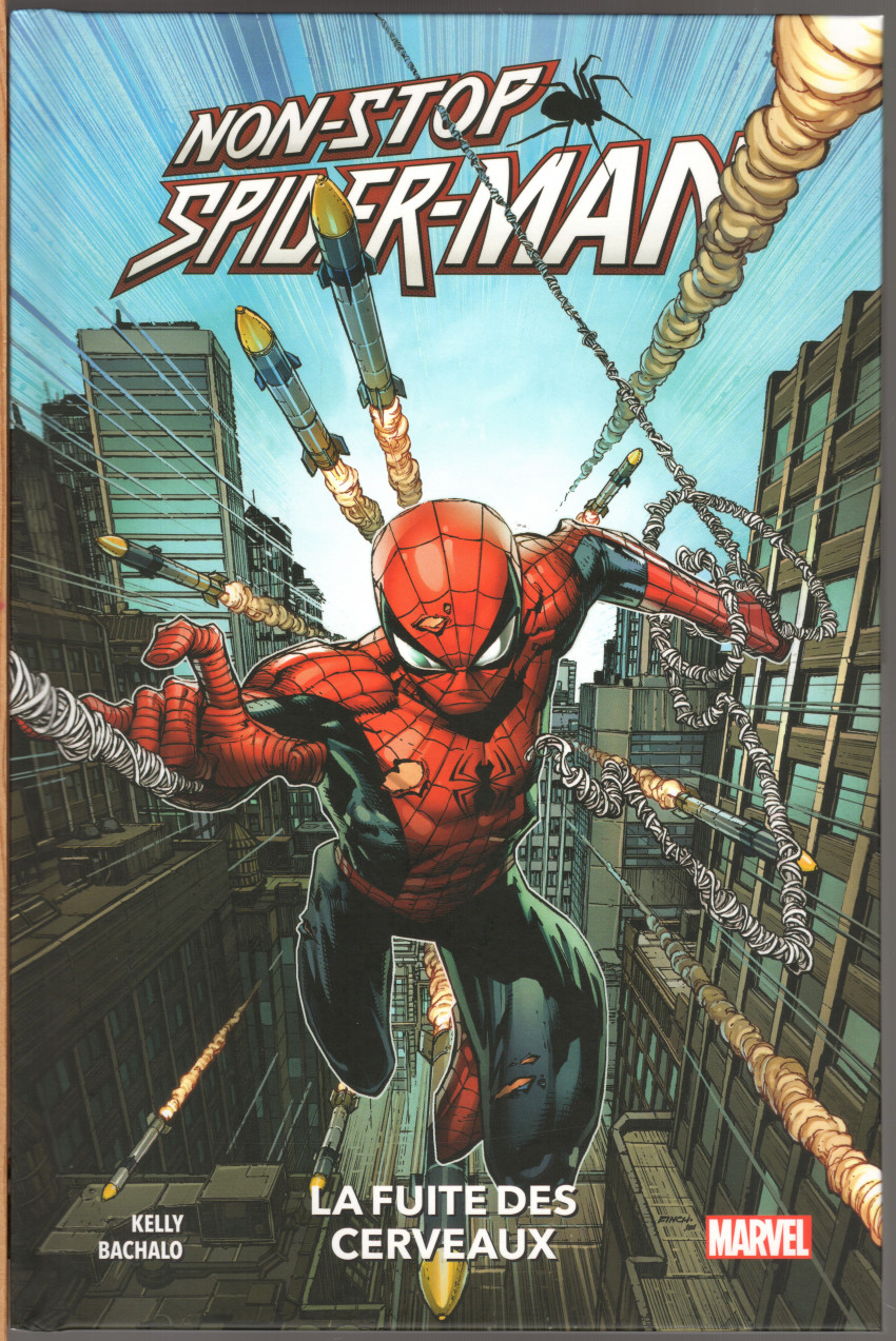 Couverture de Non-Stop Spider-Man (Panini Comics 2021) - La fuite des cervaux